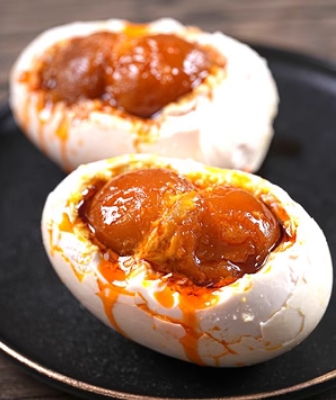 批发销售车载加湿器香薰机氛围灯家用小型便携式大雾量喷雾空 气净化器